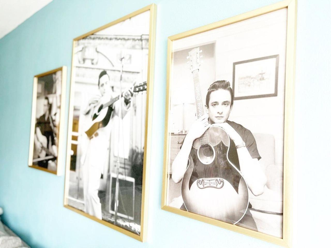 Johnny Cash "Rambler" On Main Apartment Custer Exterior photo